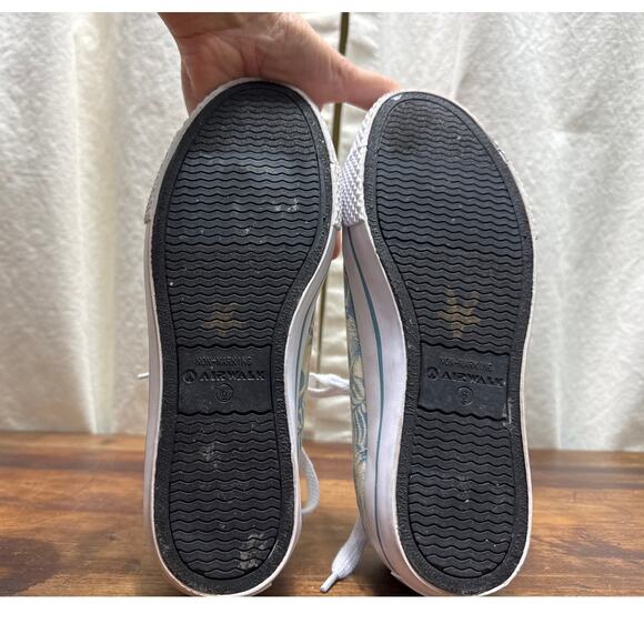 Airwalk Women's Legacee Canvas Floral Hawaiian Blue & Cream No. 181510 Size 6 - Picture 7 of 9